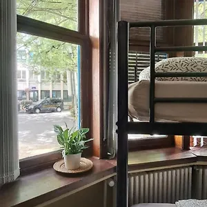 Smallfunnyworld Hostal