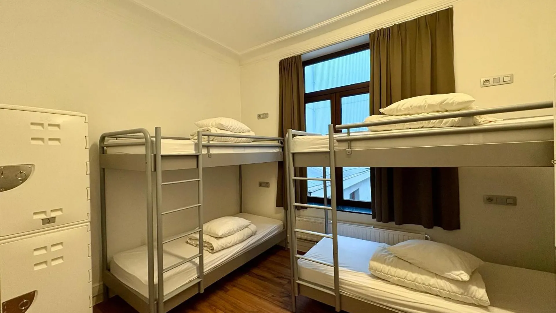 Hostel The Legacy By 2Go4 City Center Brüssel
